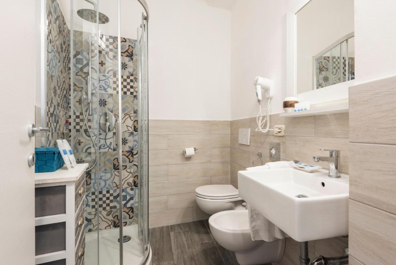 Quadruple Room Sea View Split Level