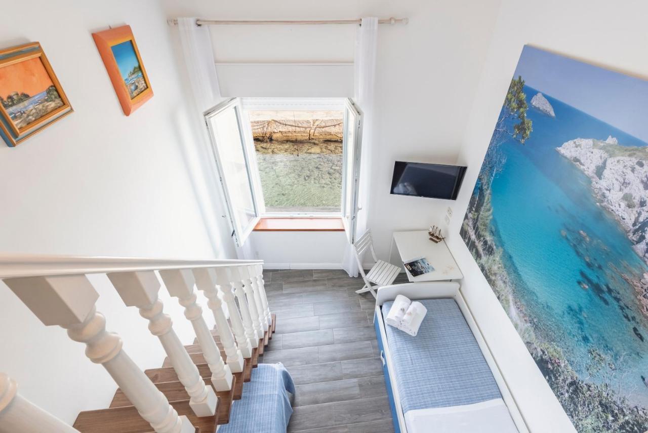Quadruple Room Sea View Split Level